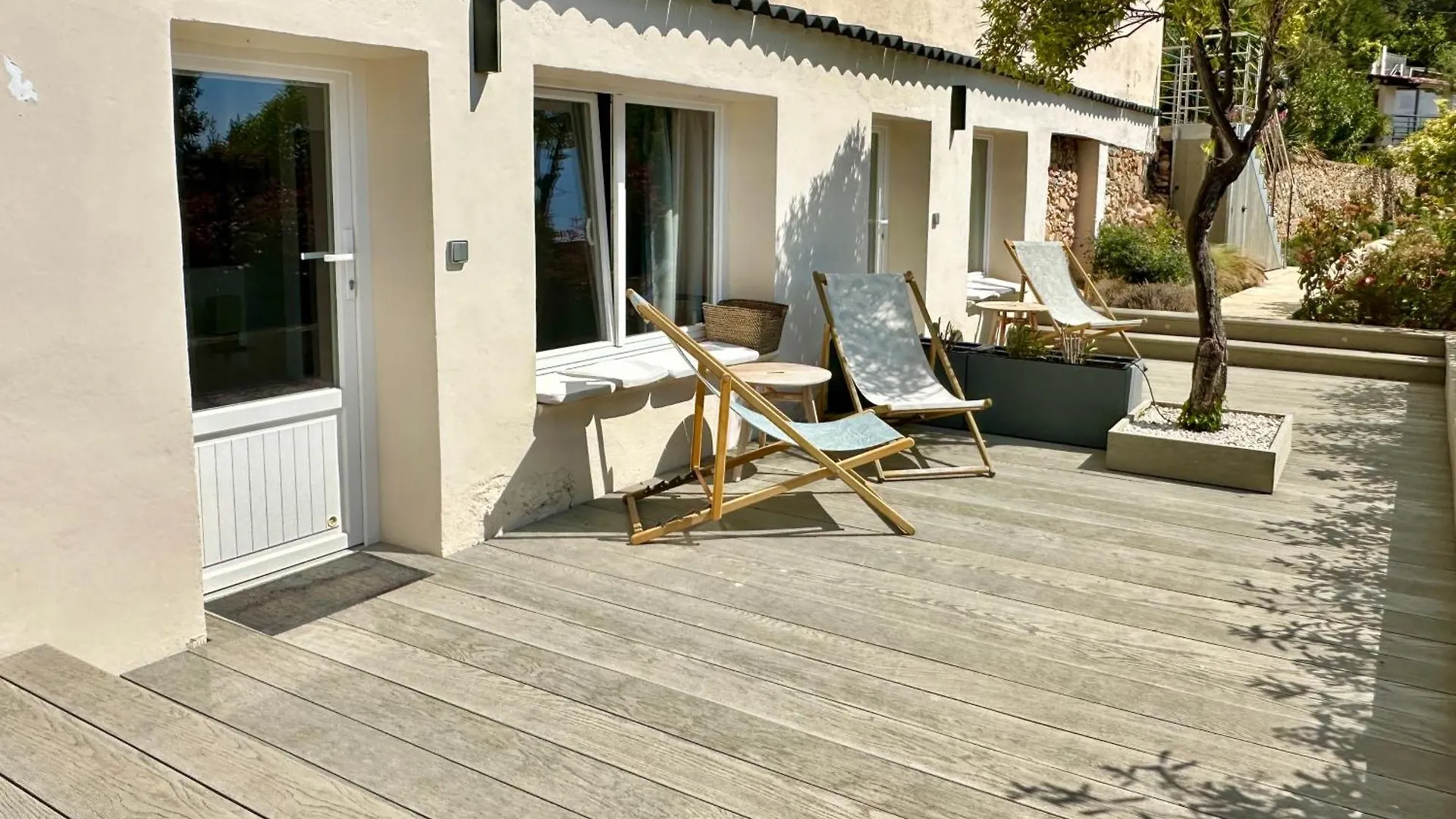 Laureto Beach & E1027-Le Corbusier Roquebrune-Cap-Martin 0*,  France